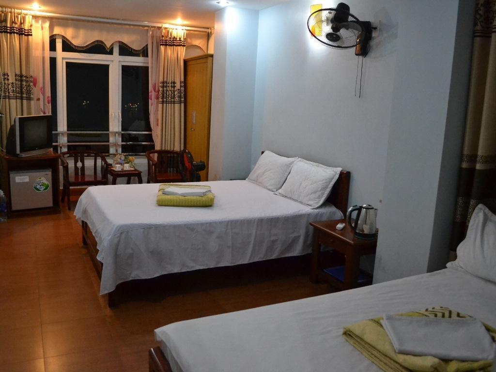 Duc Tuan Hotel Хайфонг Екстериор снимка